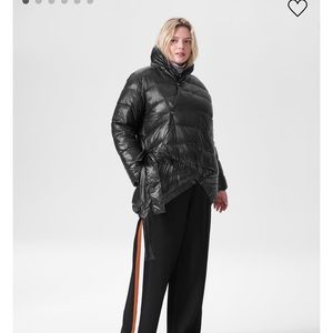 Universal Standard Kanda Puffer Coat